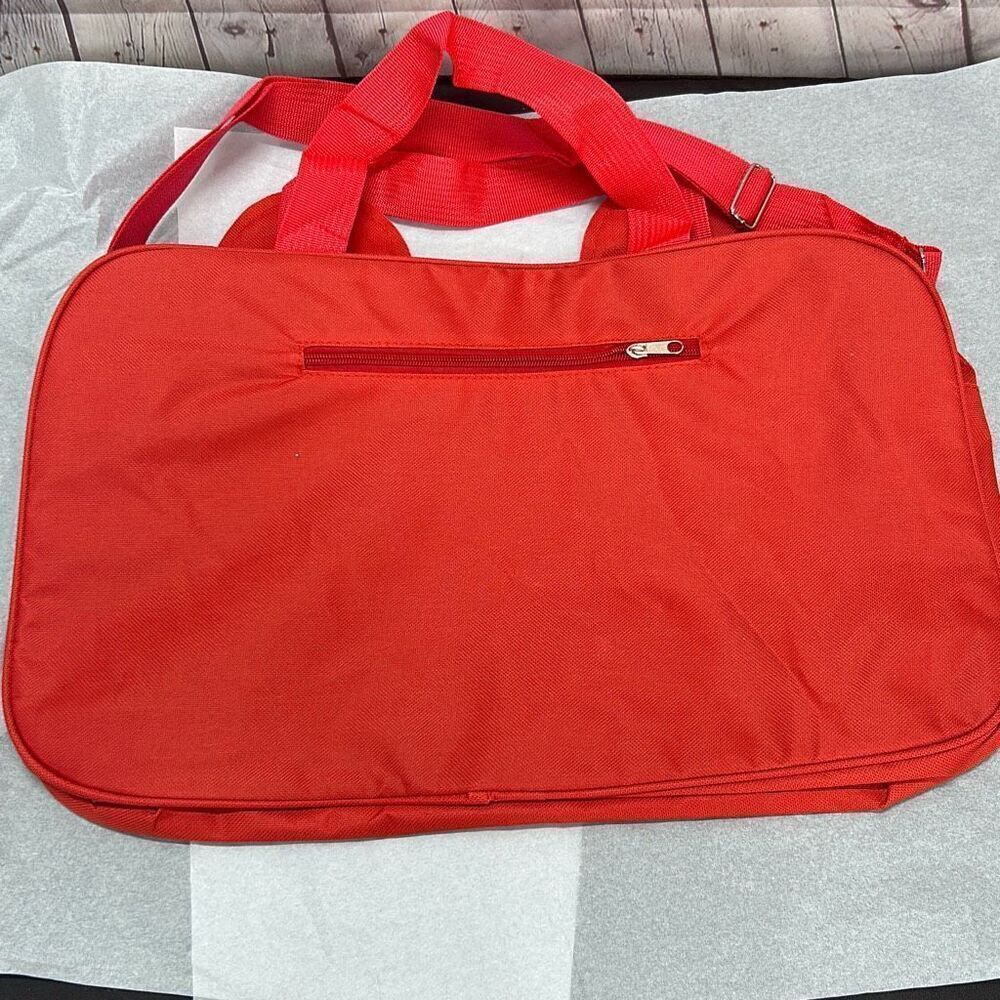 Hello Kitty Duffel Bag - Picture 3 of 4